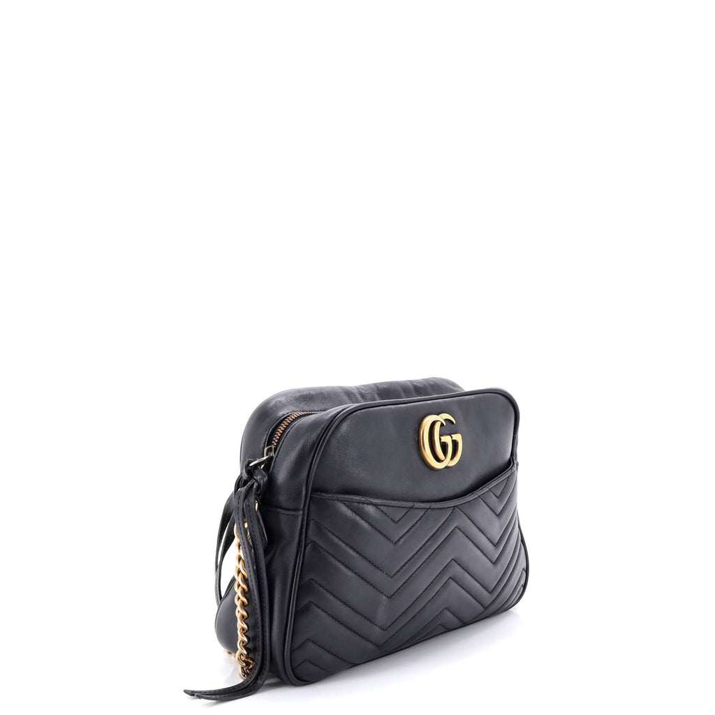 GG Marmont Shoulder Bag Matelasse Leather Medium