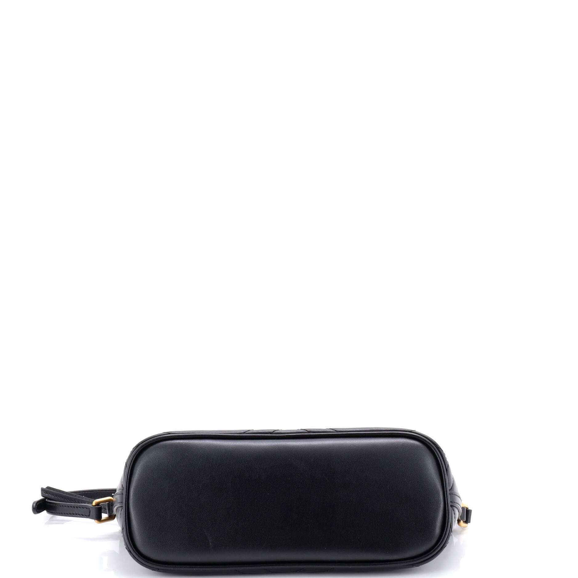 GG Marmont Pochette Shoulder Bag Matelasse Leather Small