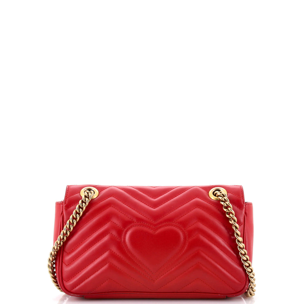 GG Marmont Flap Bag Matelasse Leather Medium