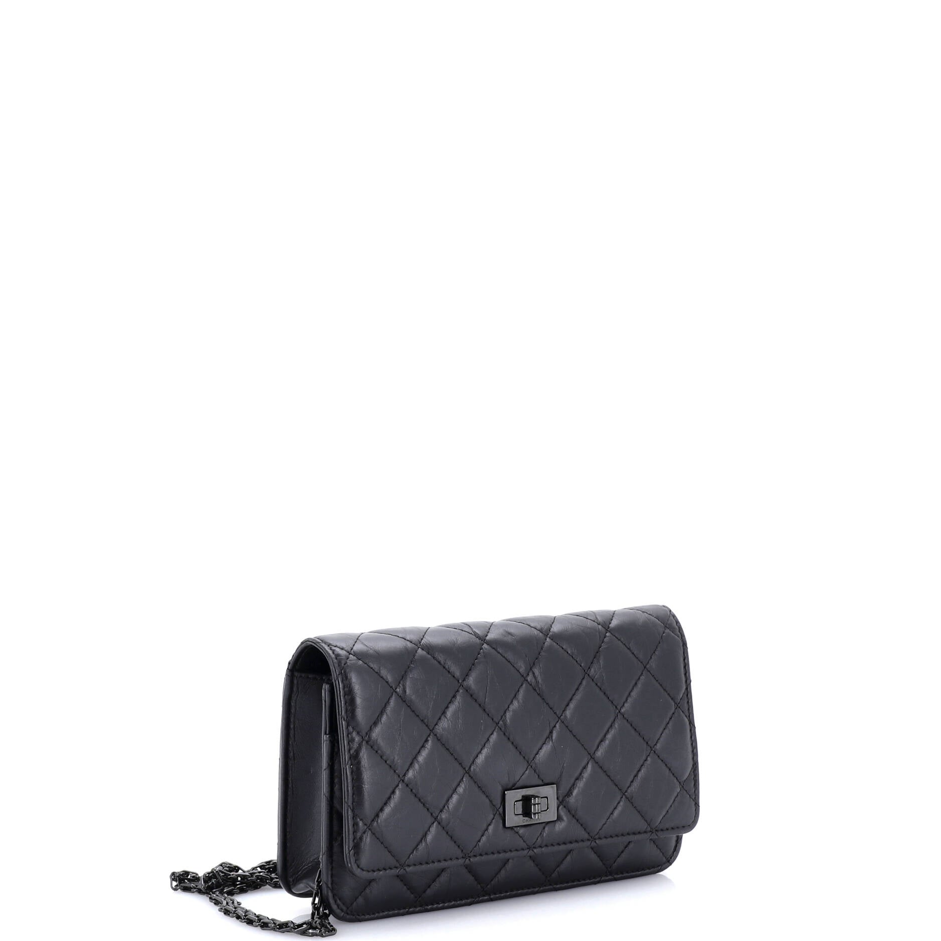 So Black Reissue 2.55 Wallet on Chain Quilted Aged Calfskin