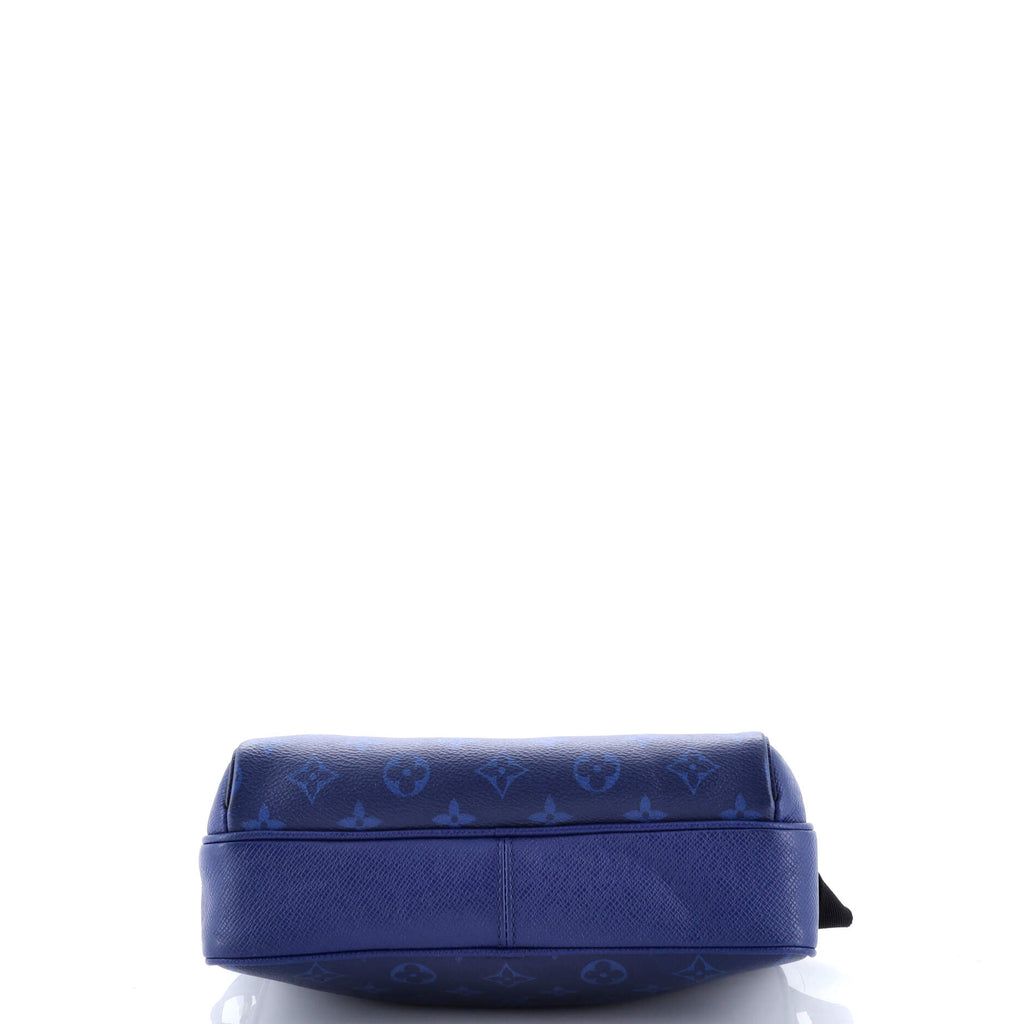 Outdoor Messenger Bag Monogram Taigarama