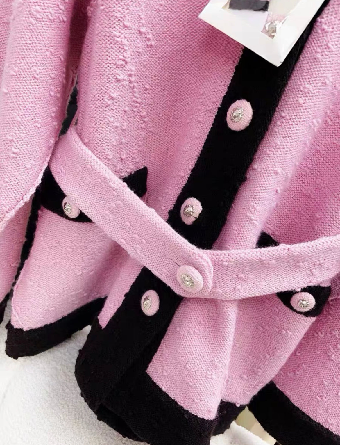 Chanel 24 Fall/Winter Wool Pink & Black igan size 40