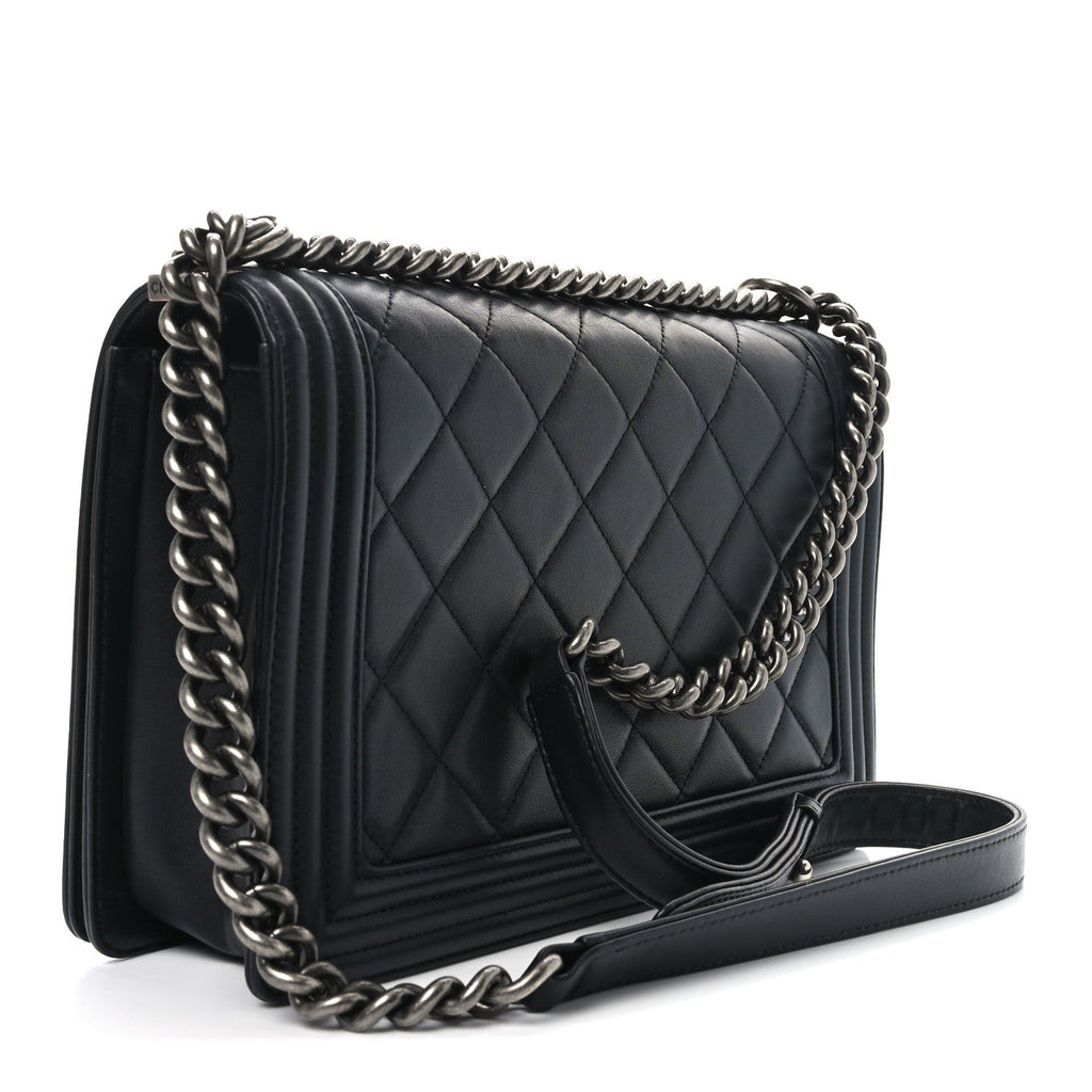 Lambskin Quilted New Medium Boy Flap Black