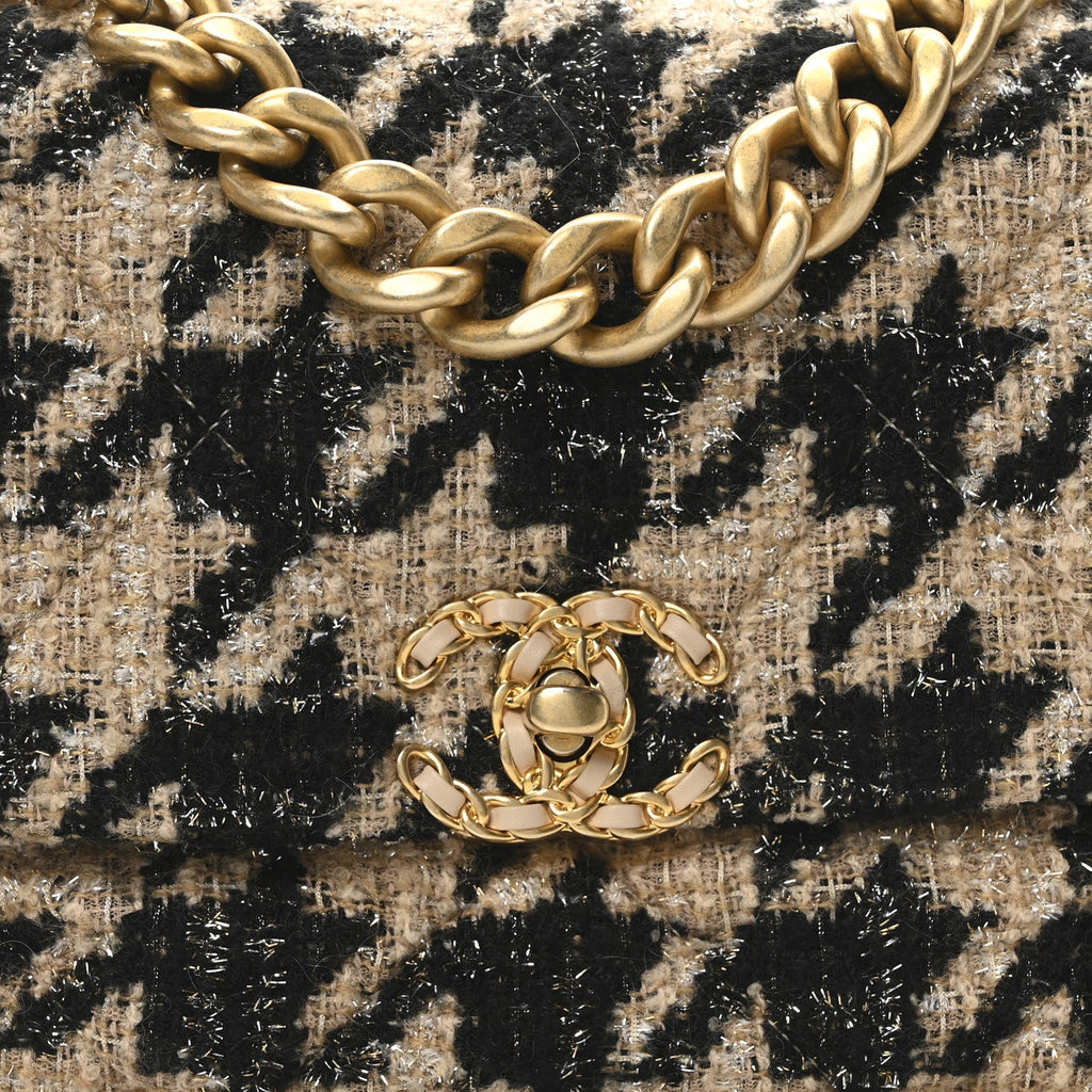 Tweed Large Chanel 19 Flap Beige Black