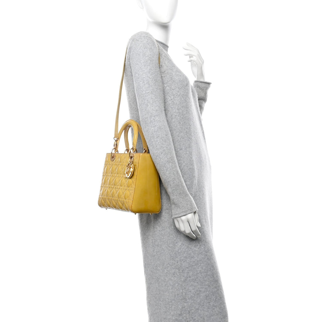 Patent Cannage Medium Lady Dior Beige
