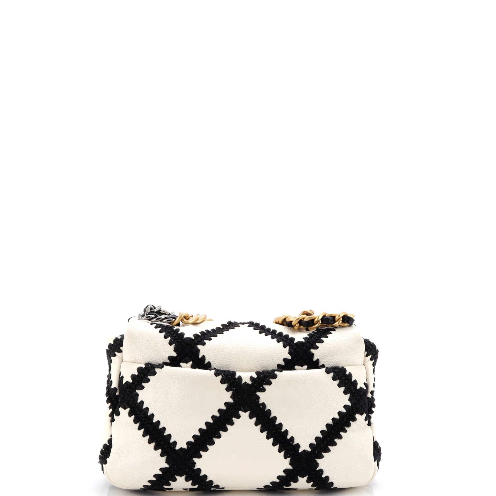 19 Flap Bag Crochet Quilted Calfskin Medium