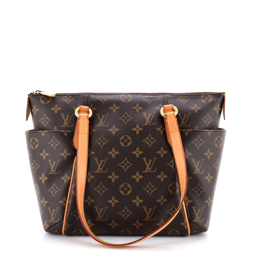 Totally Handbag Monogram Canvas PM