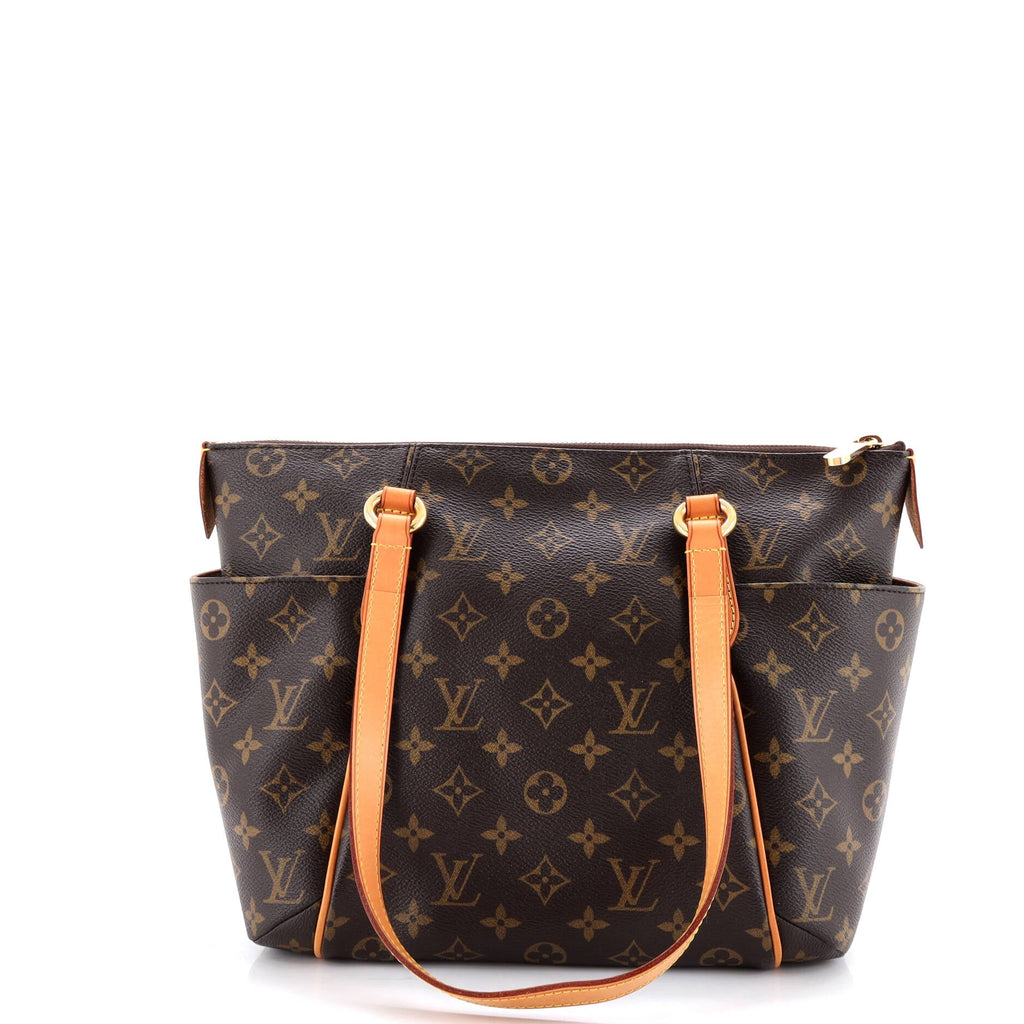 Totally Handbag Monogram Canvas PM