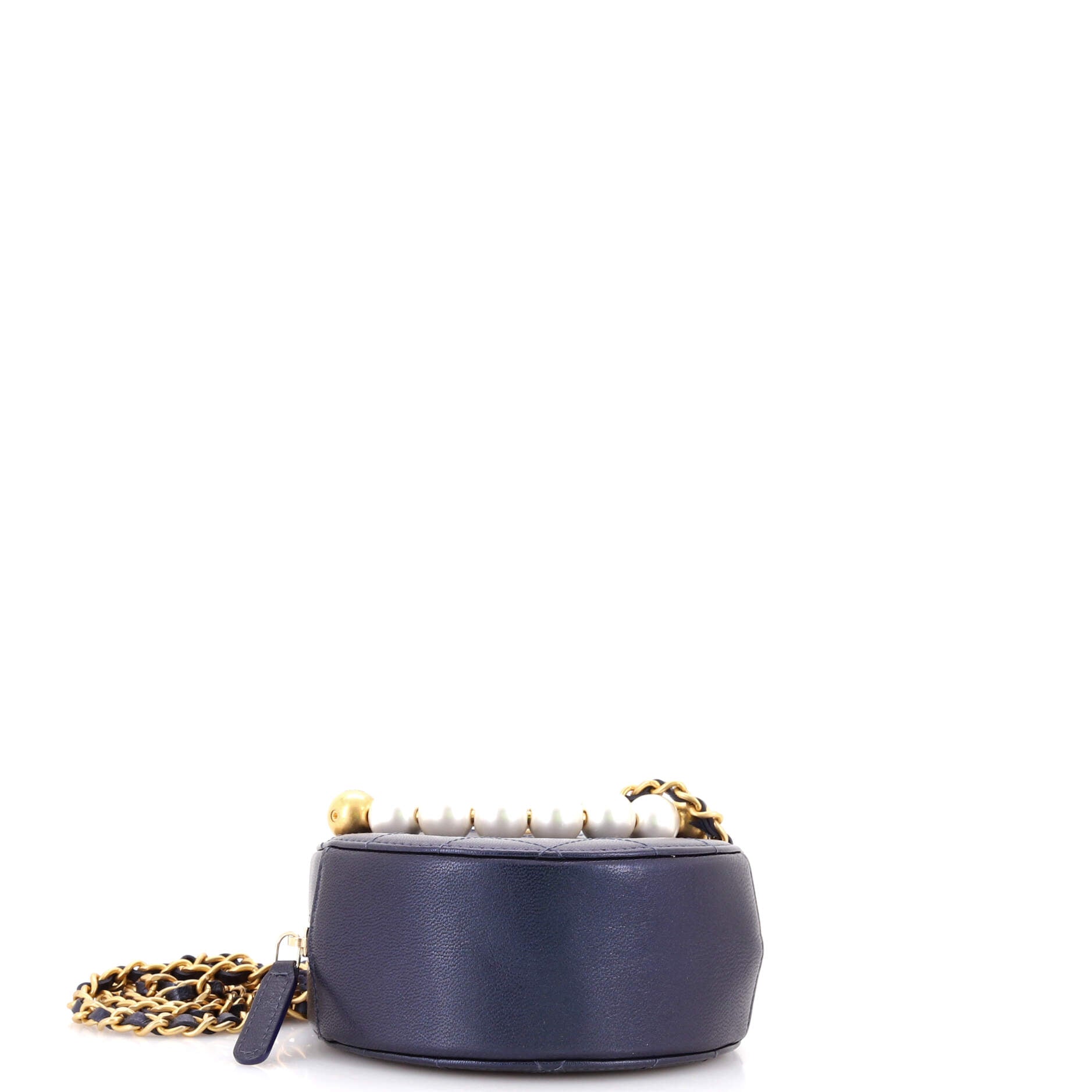 Chic Pearls Round Clutch with Chain Quilted Lambskin