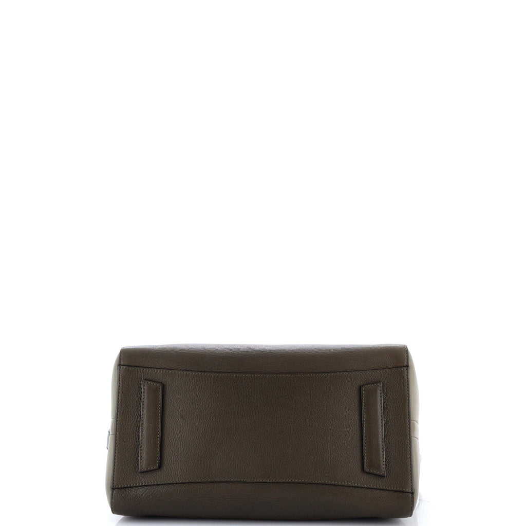 Antigona Bag Leather Medium