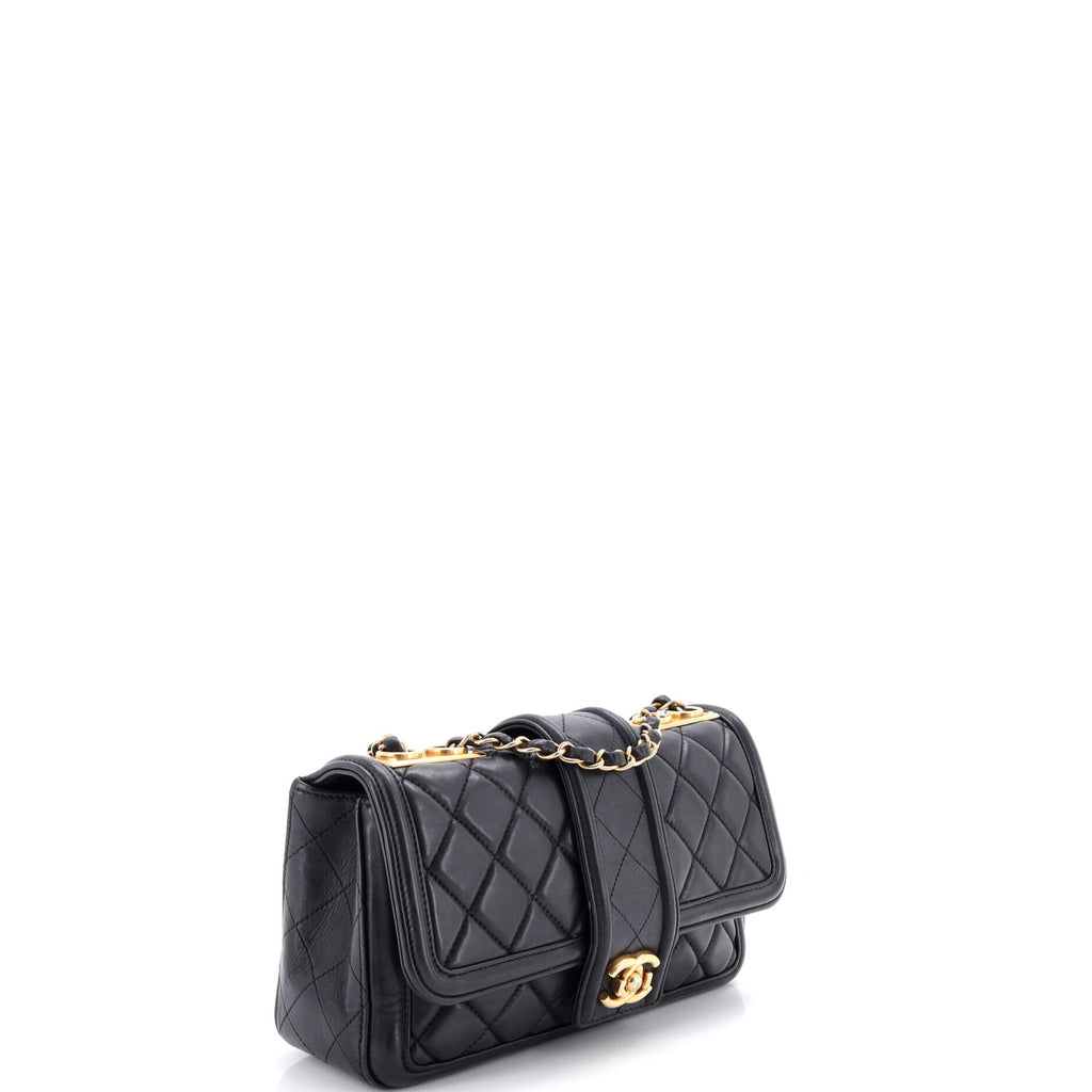 Elegant CC Flap Bag Quilted Lambskin Medium