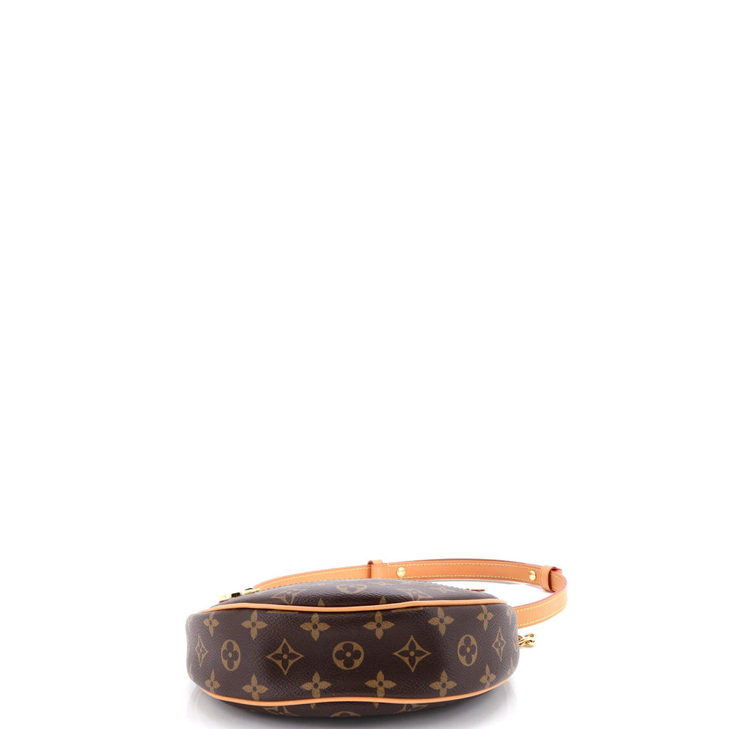 Loop Handbag Monogram Canvas