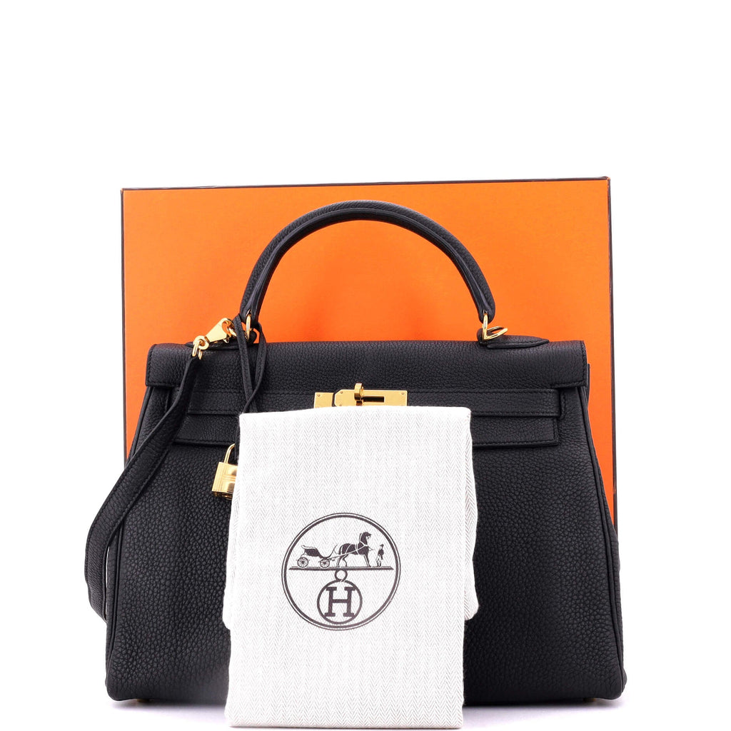 Kelly Handbag Noir Togo with Gold Hardware 32