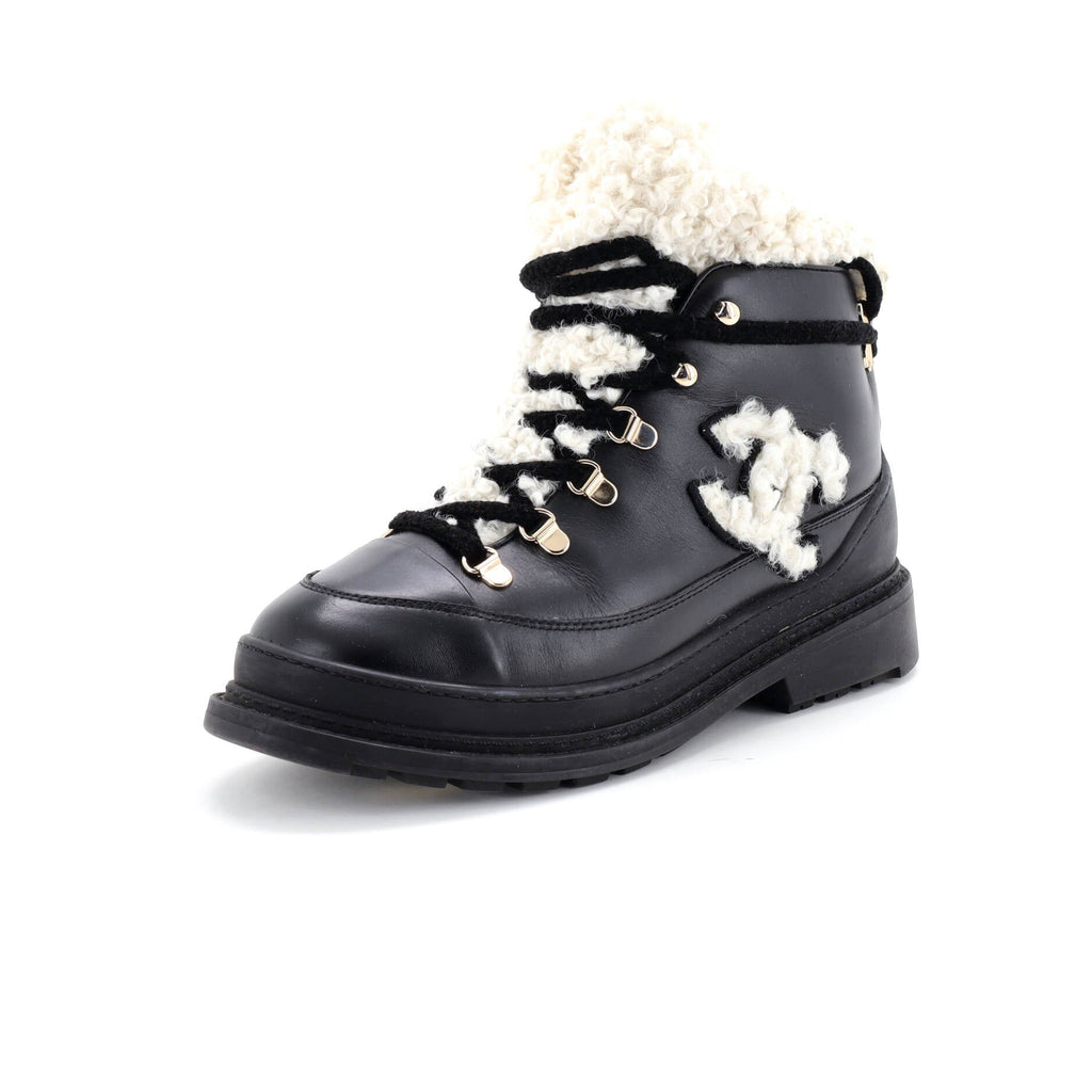 Women's CC Lace-Up Winter Boots Leather and Shearling