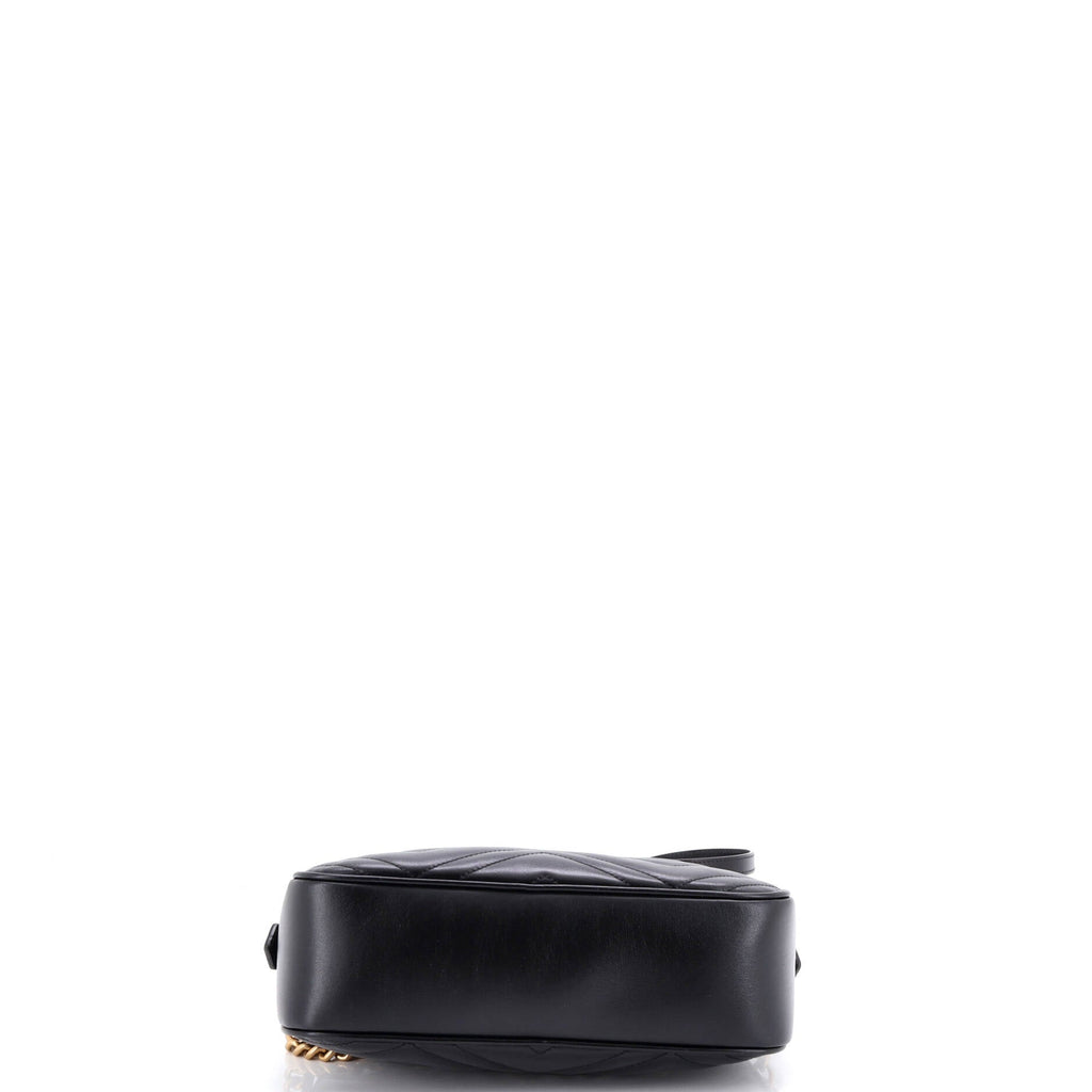 GG Marmont Shoulder Bag Matelasse Leather Small
