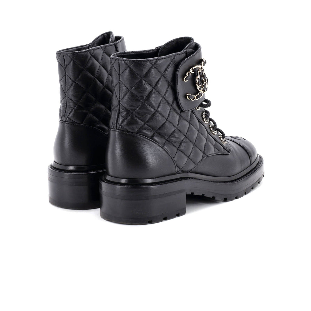 Women's Chain CC Cap Toe Lace Up Combat Boots Quilted Leather