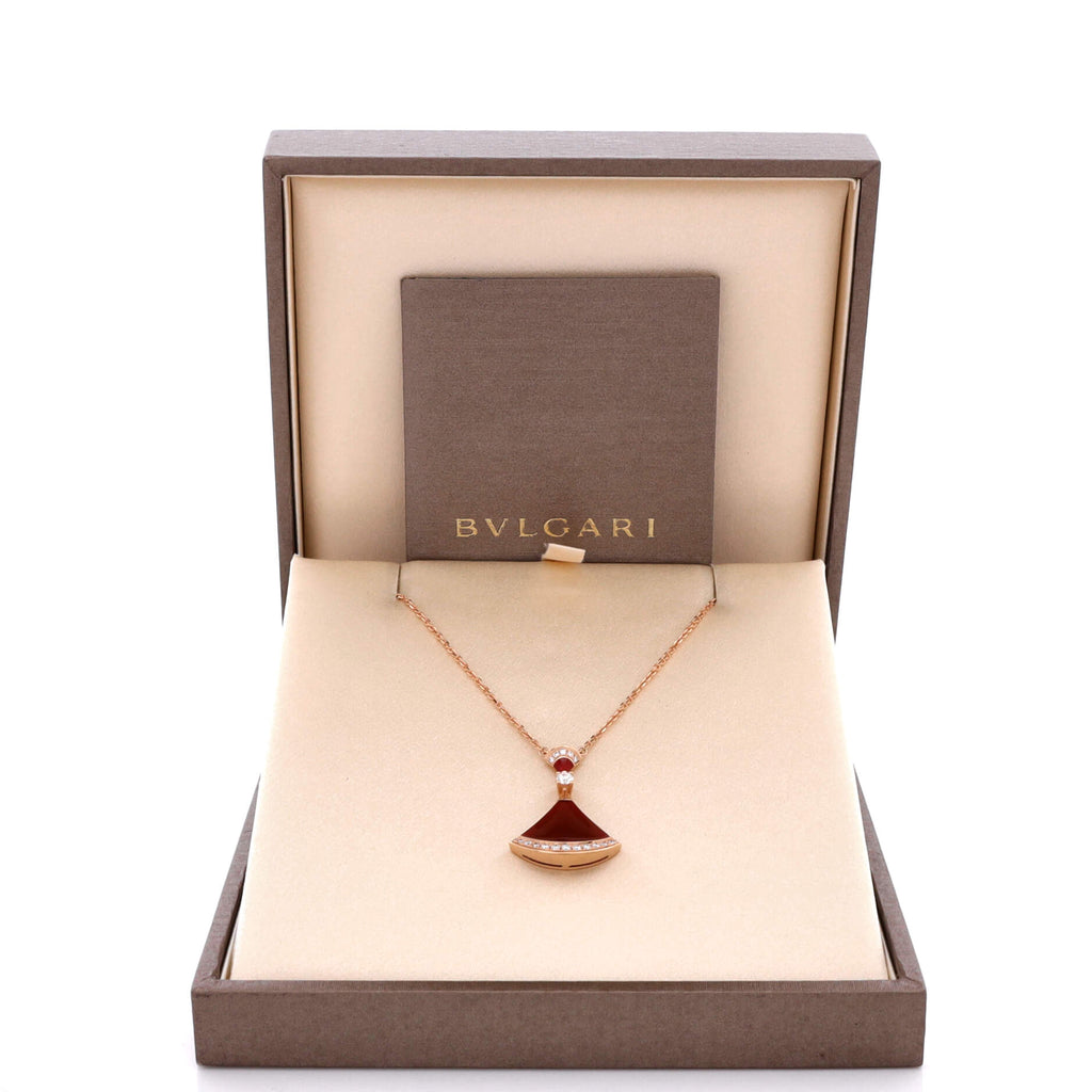Divas' Dream Pendant Necklace 18K Rose Gold with Carnelian and Diamonds Large