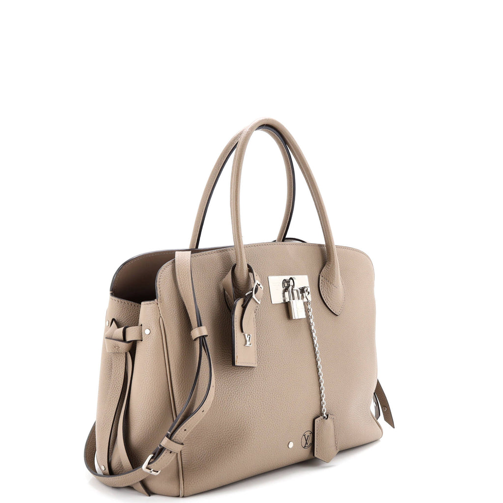 Milla Handbag Veau Nuage Calfskin MM