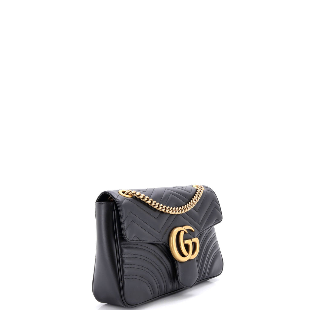 GG Marmont Flap Bag Matelasse Leather Medium