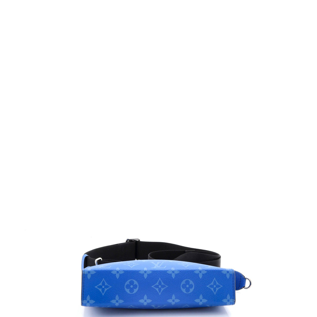 Gaston Wearable Wallet Monogram Taigarama
