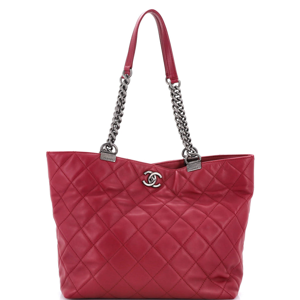 Shopping In Chains Tote Quilted Calfskin Large