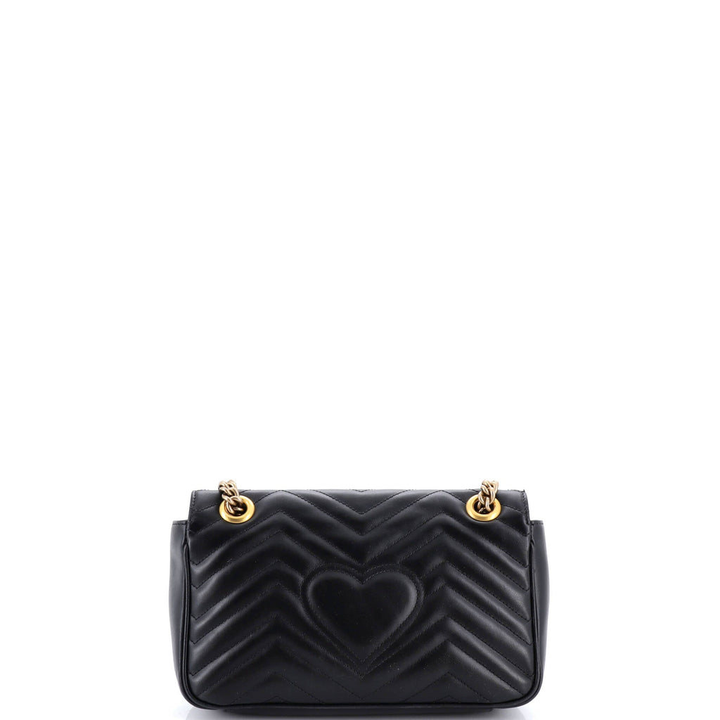 GG Marmont Flap Bag Matelasse Leather Medium