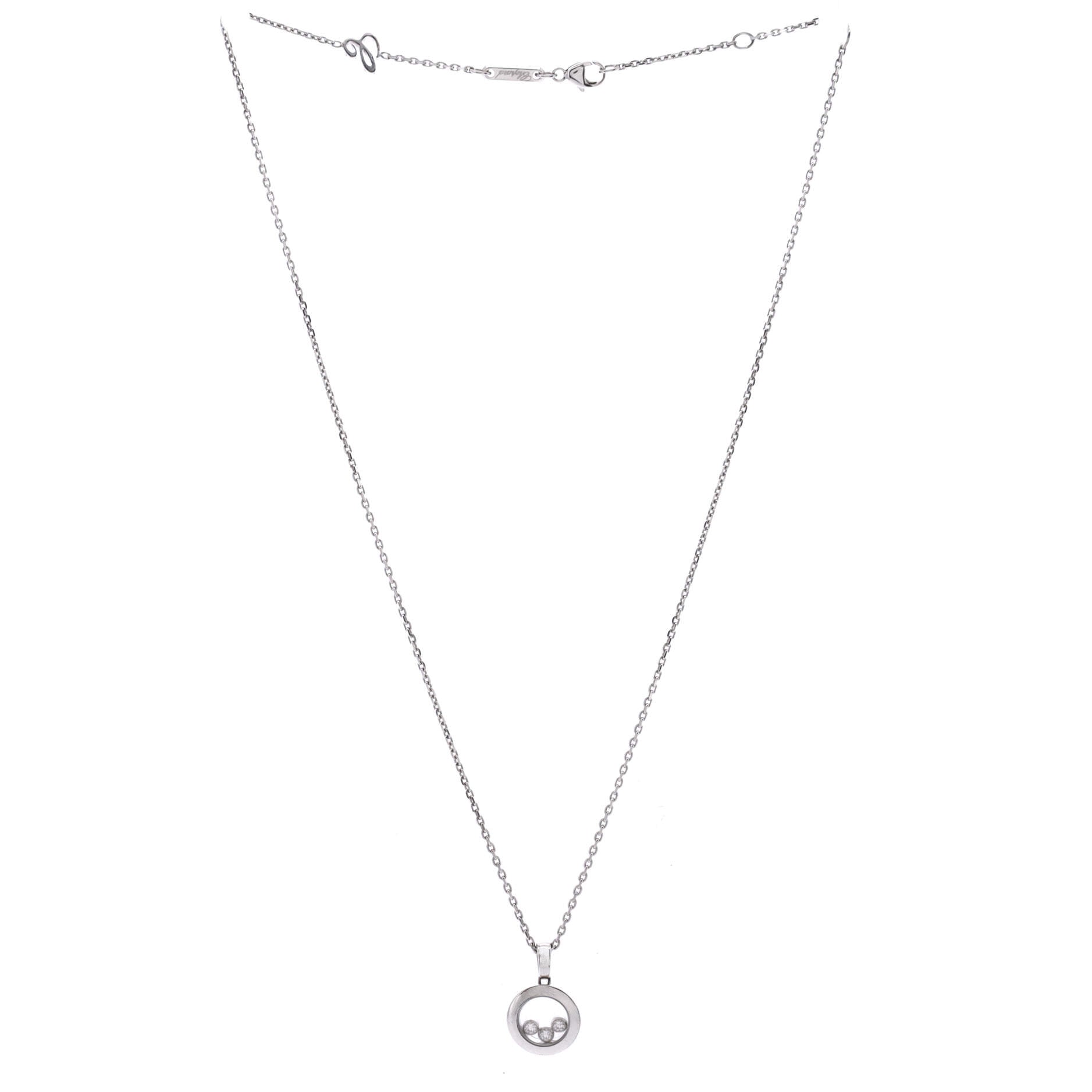 Happy Diamonds Round Pendant Necklace 18K White Gold with 3 Floating Diamonds