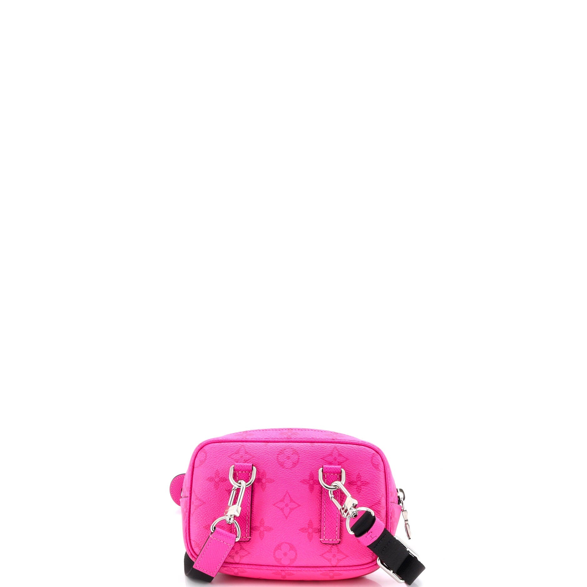 Outdoor Pouch Monogram Taigarama
