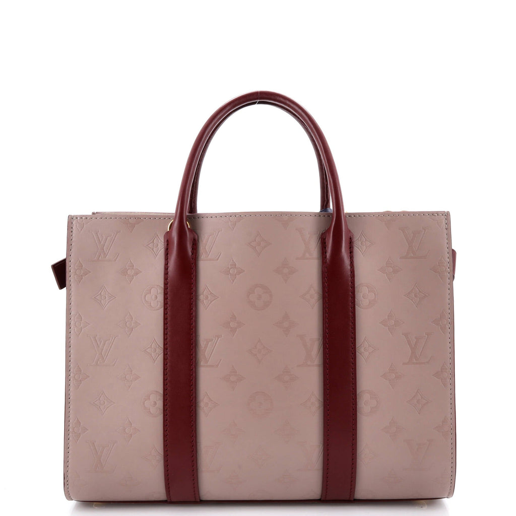 Very Tote Monogram Leather MM