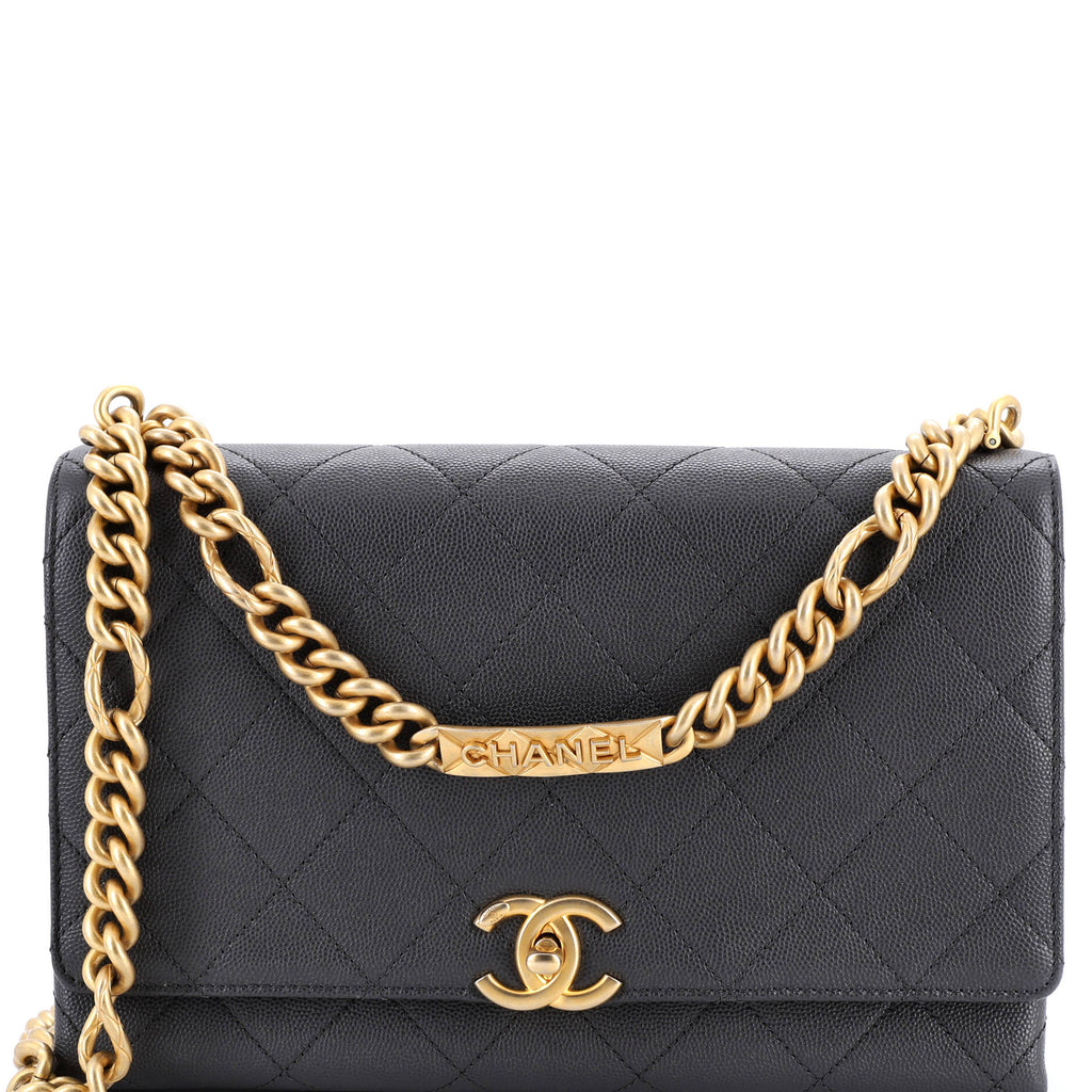 Bracelet On Chain Flap Bag Quilted Caviar Medium