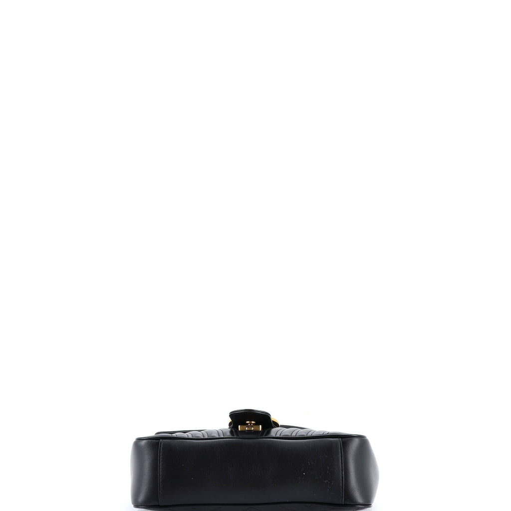 GG Marmont Flap Bag Matelasse Leather Small