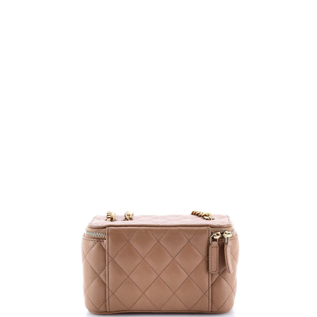 All Slide Long Vanity Case with Chain Quilted Lambskin Small