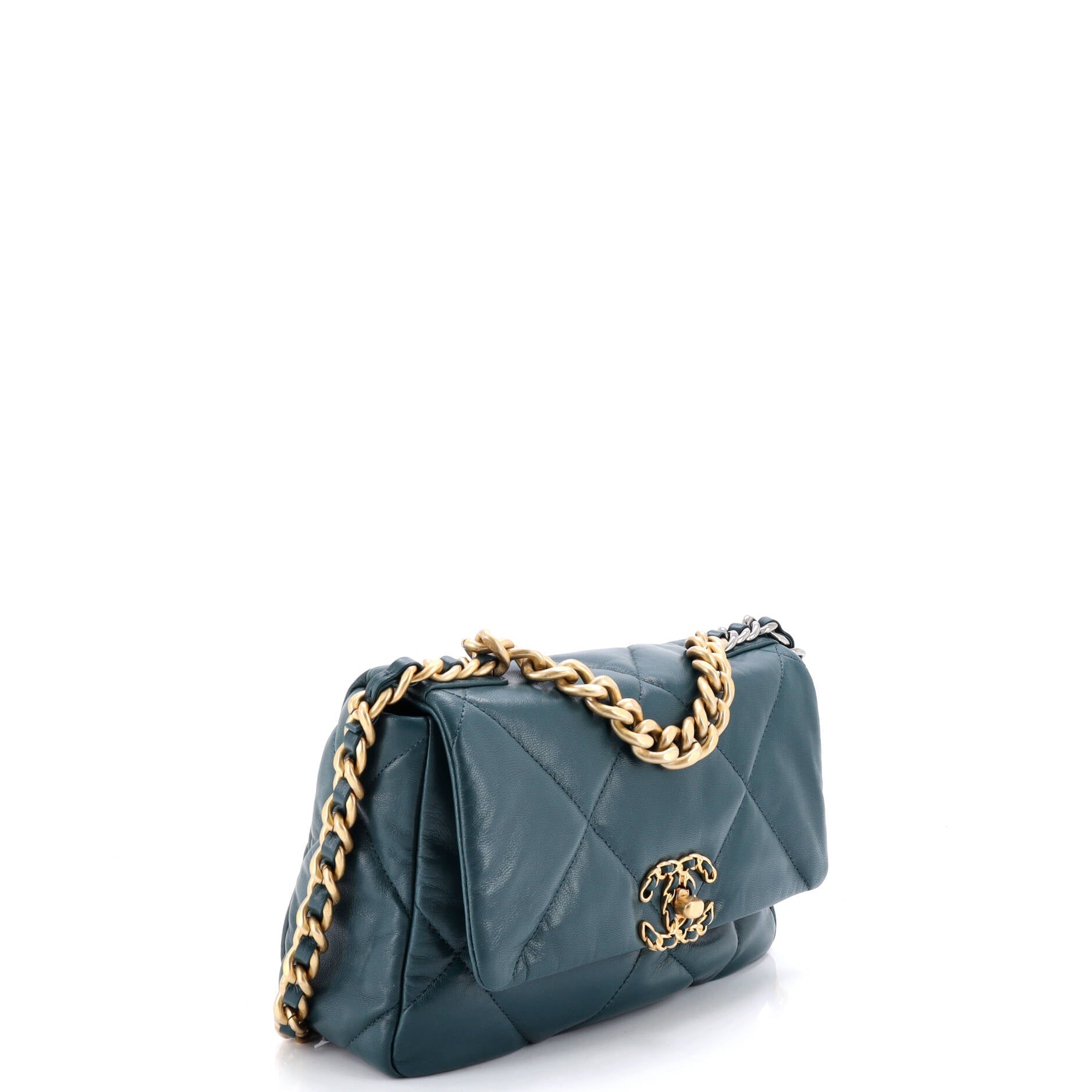 19 Flap Bag Quilted Leather Medium