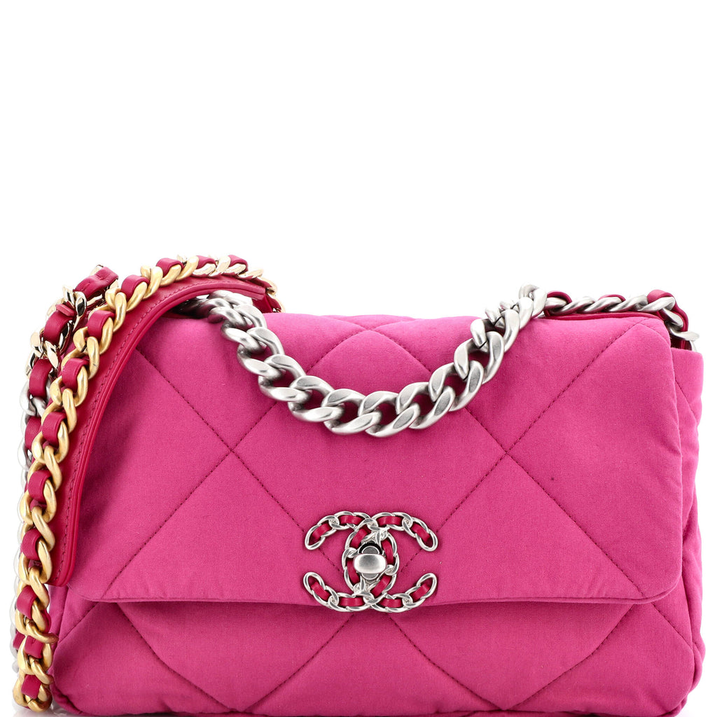 19 Flap Bag Quilted Canvas Medium