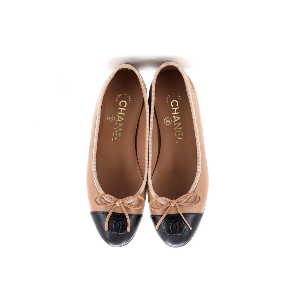Women's CC Cap Toe Bow Ballerina Flats Leather