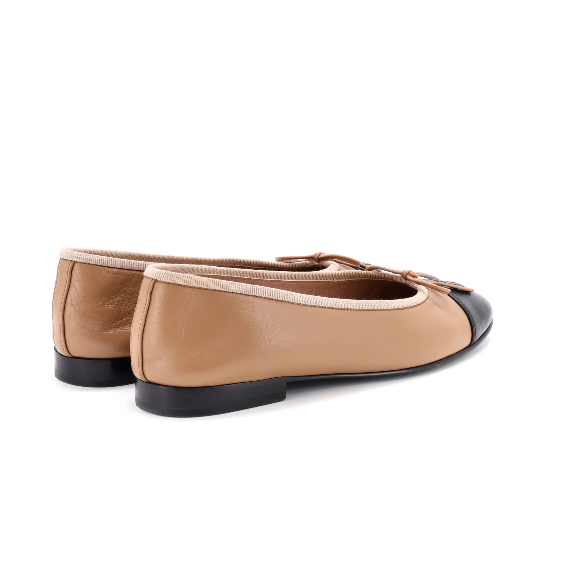 Women's CC Cap Toe Bow Ballerina Flats Leather