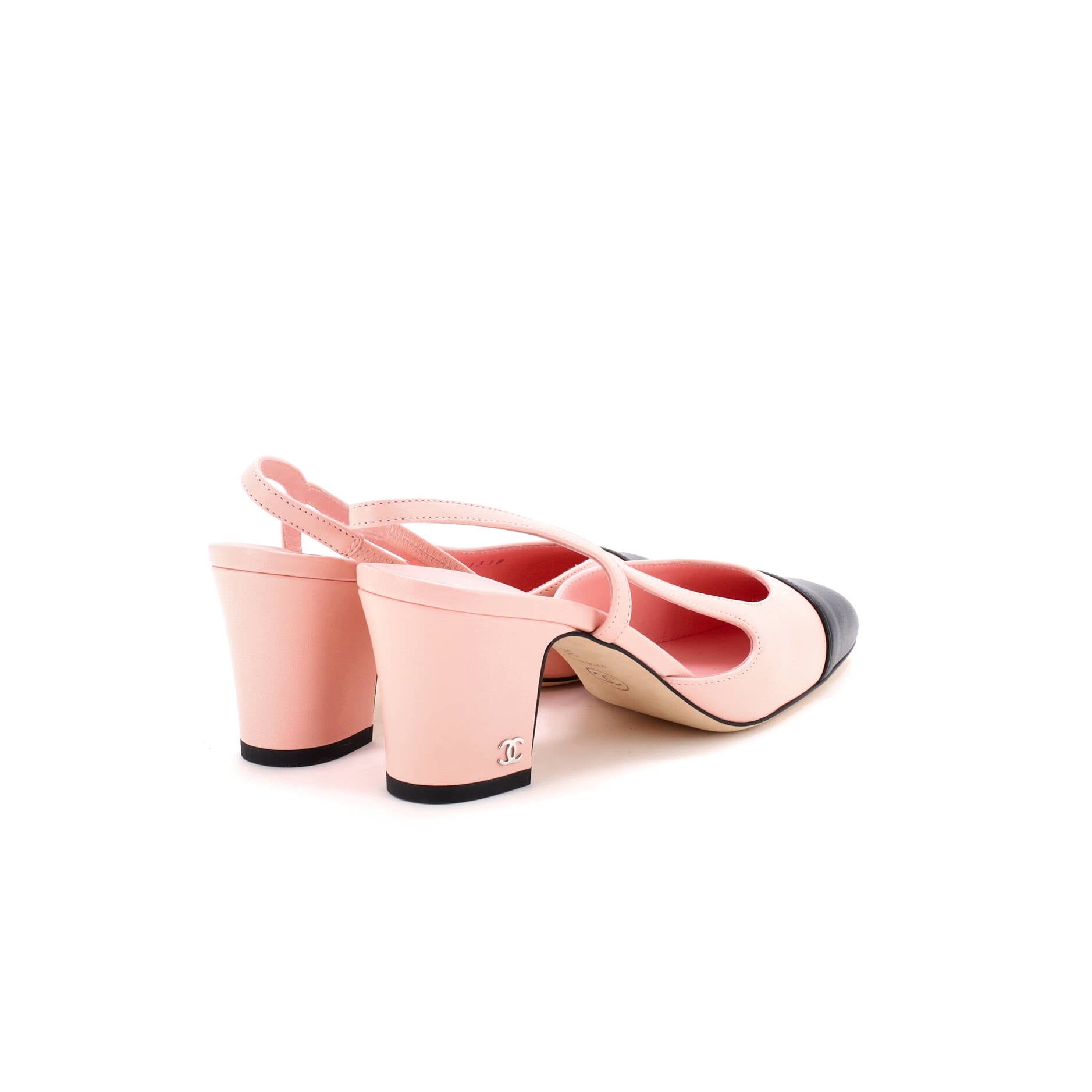 Women’s Cap Toe Slingback Pumps Leather