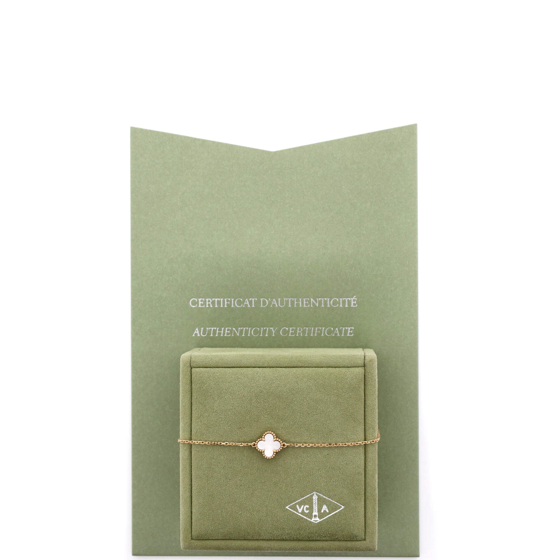 Sweet Alhambra Bracelet 18K Yellow Gold and Mother of Pearl