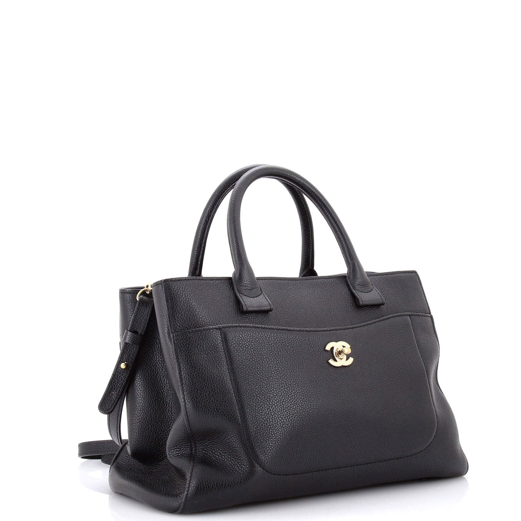 Neo Executive Tote Grained Calfskin Medium
