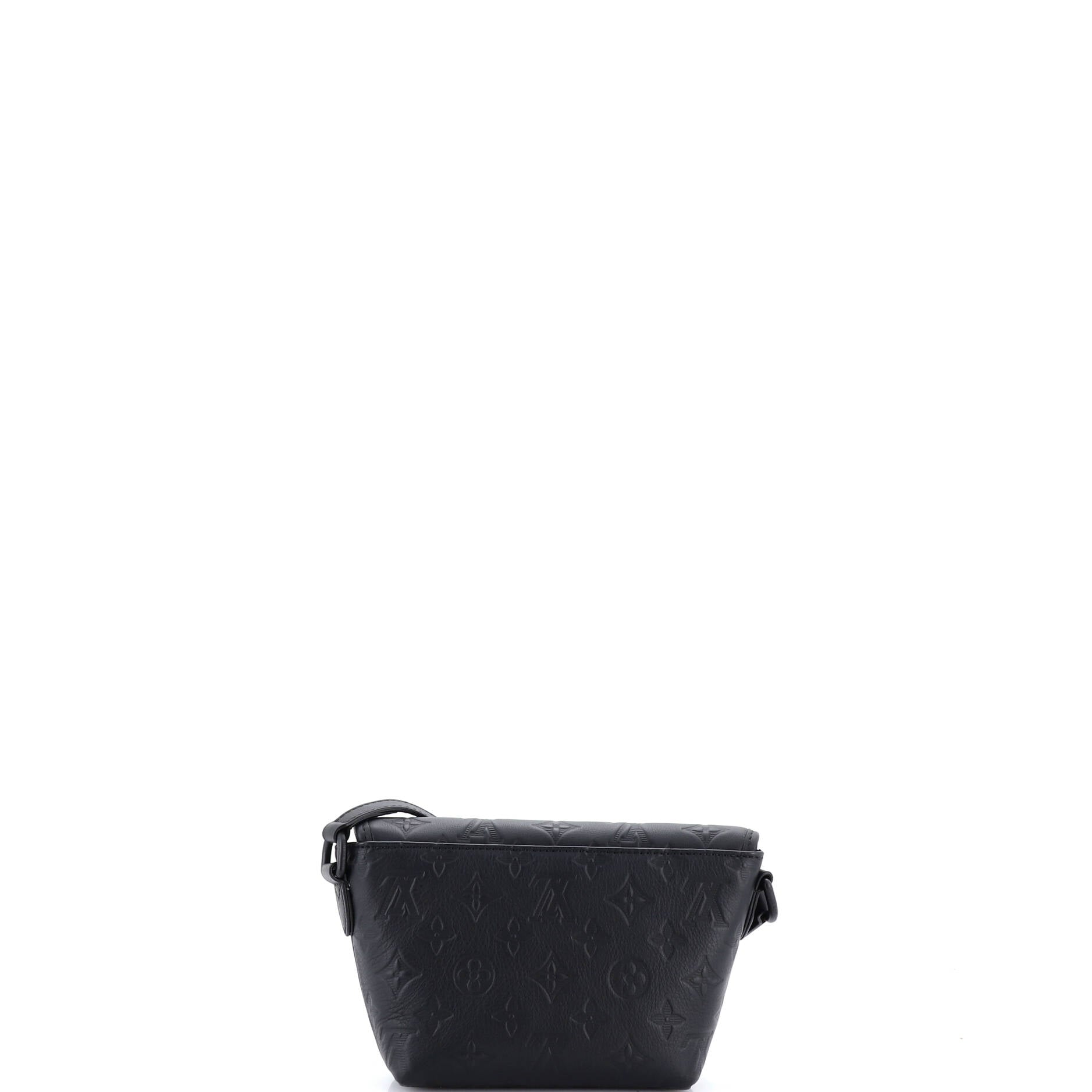 Pulse Wearable Wallet Monogram Shadow Leather