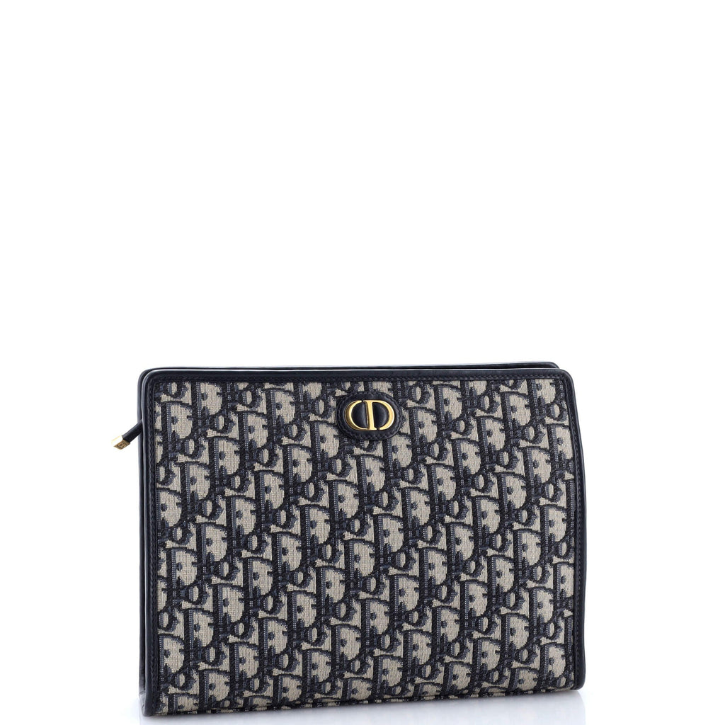 30 Montaigne Zip Pouch Oblique Canvas Medium
