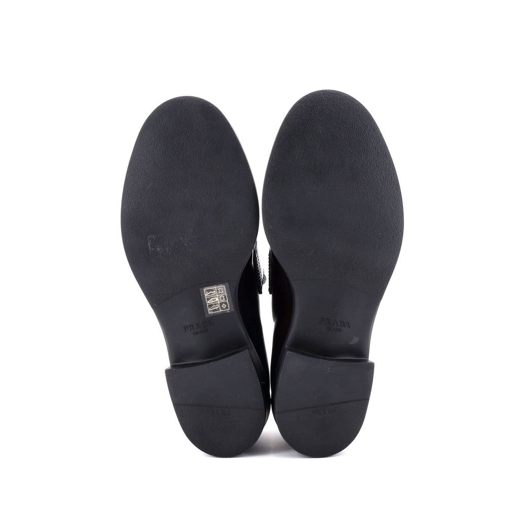 Women's Triangle Logo Loafers Spazzolato Leather
