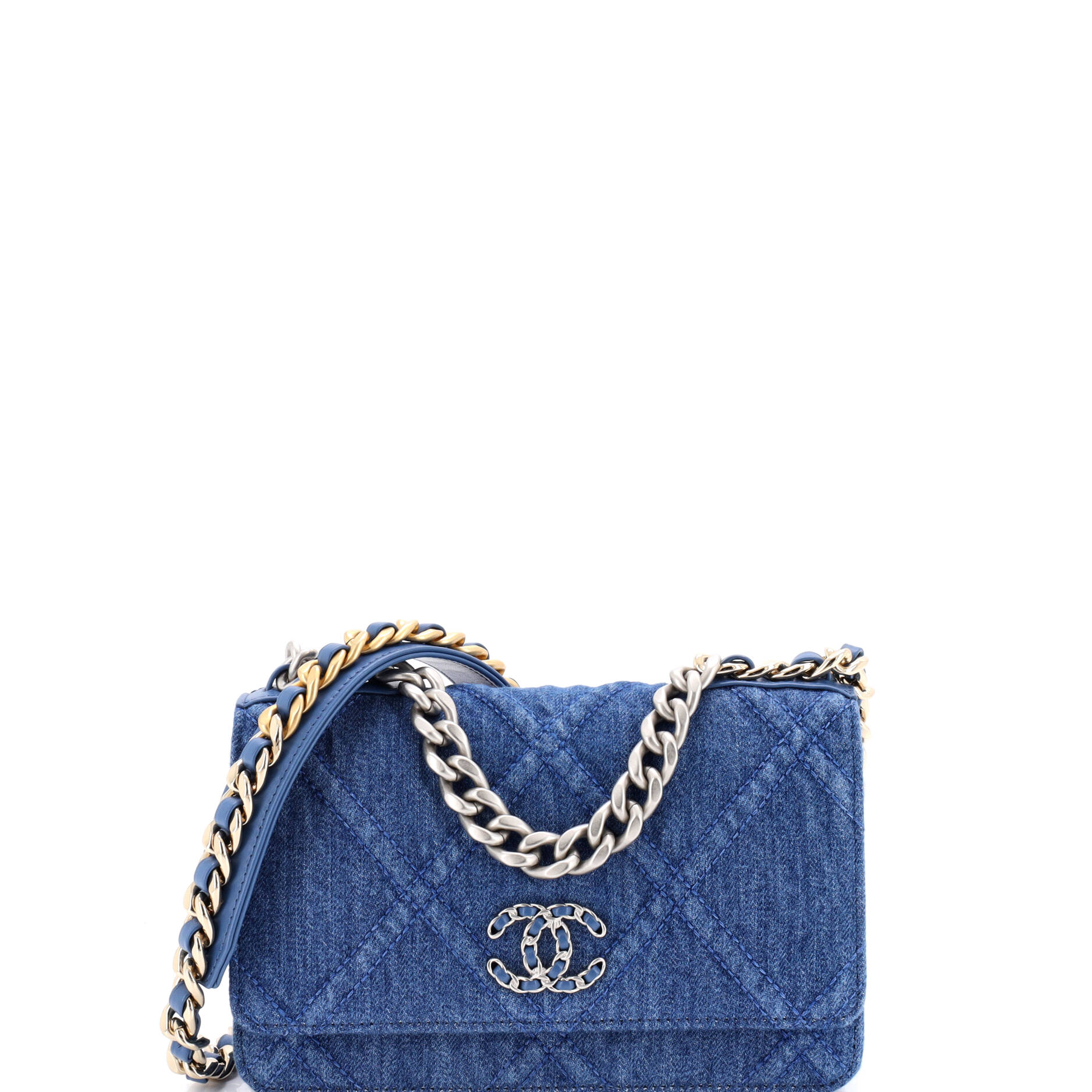 19 Wallet on Chain Quilted Denim