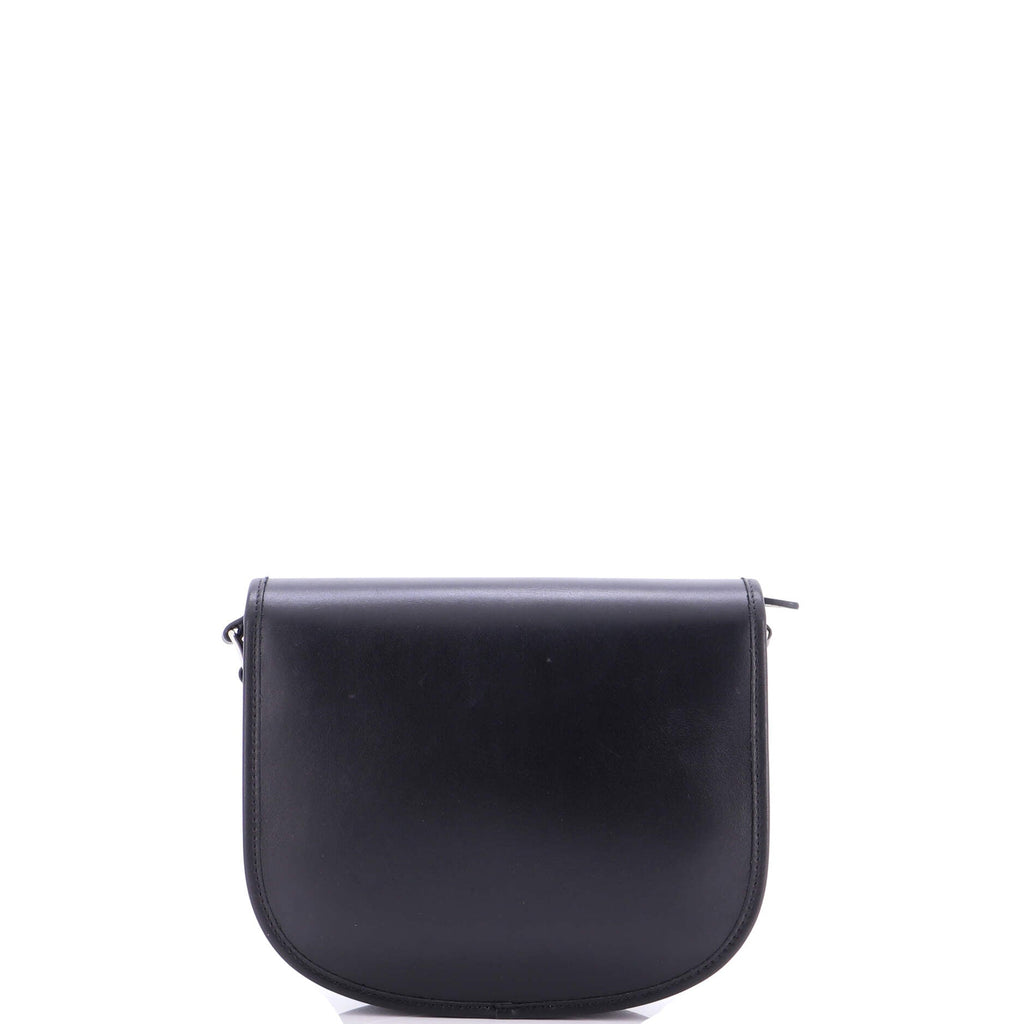 Besace Triomphe Shoulder Bag Leather Medium