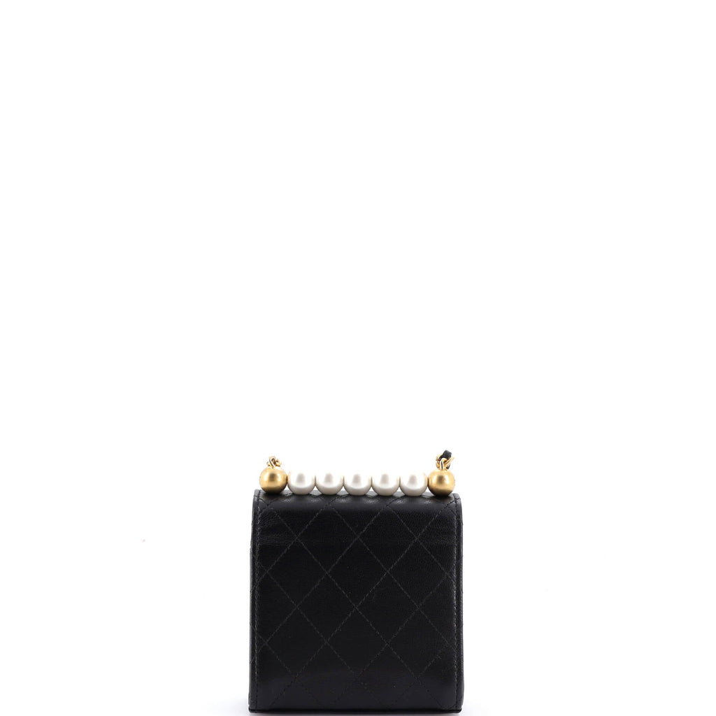 Chic Pearls Flap Clutch with Chain Quilted Goatskin Mini
