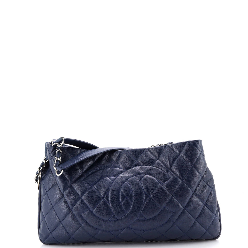 Timeless CC Expandable Tote Quilted Caviar Medium