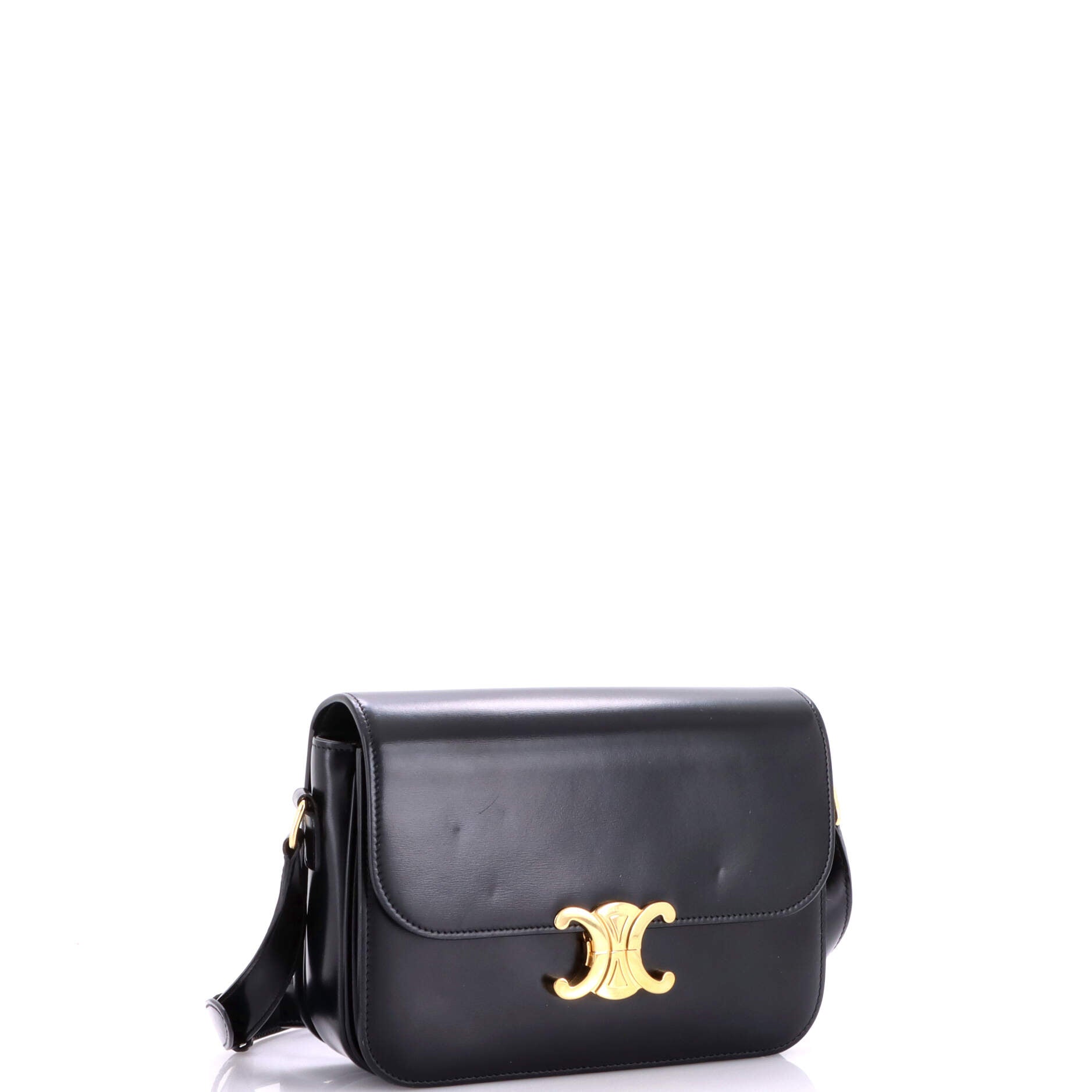 Triomphe Shoulder Bag Smooth Calfskin Medium