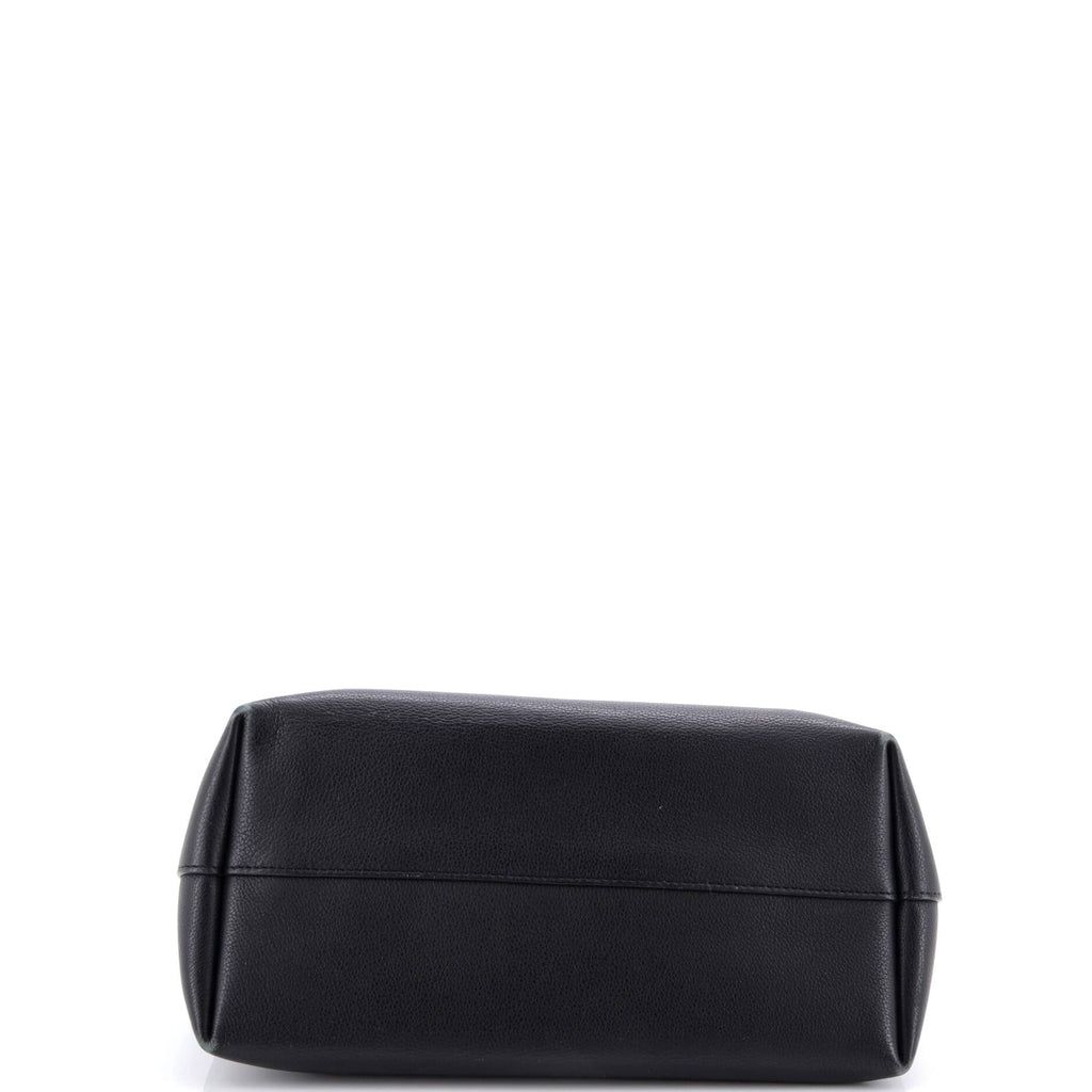 Lockme Hobo Leather