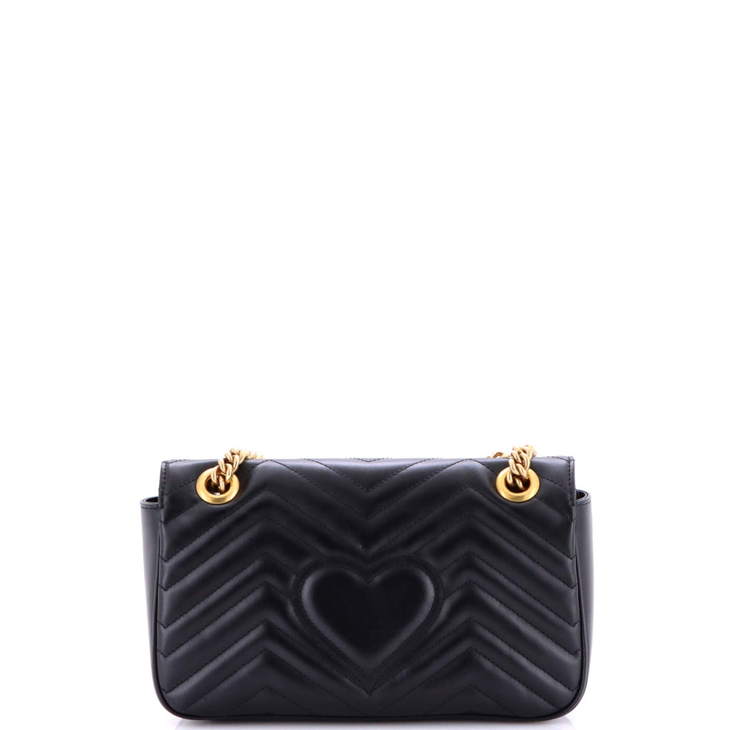 GG Marmont Flap Bag Matelasse Leather Medium