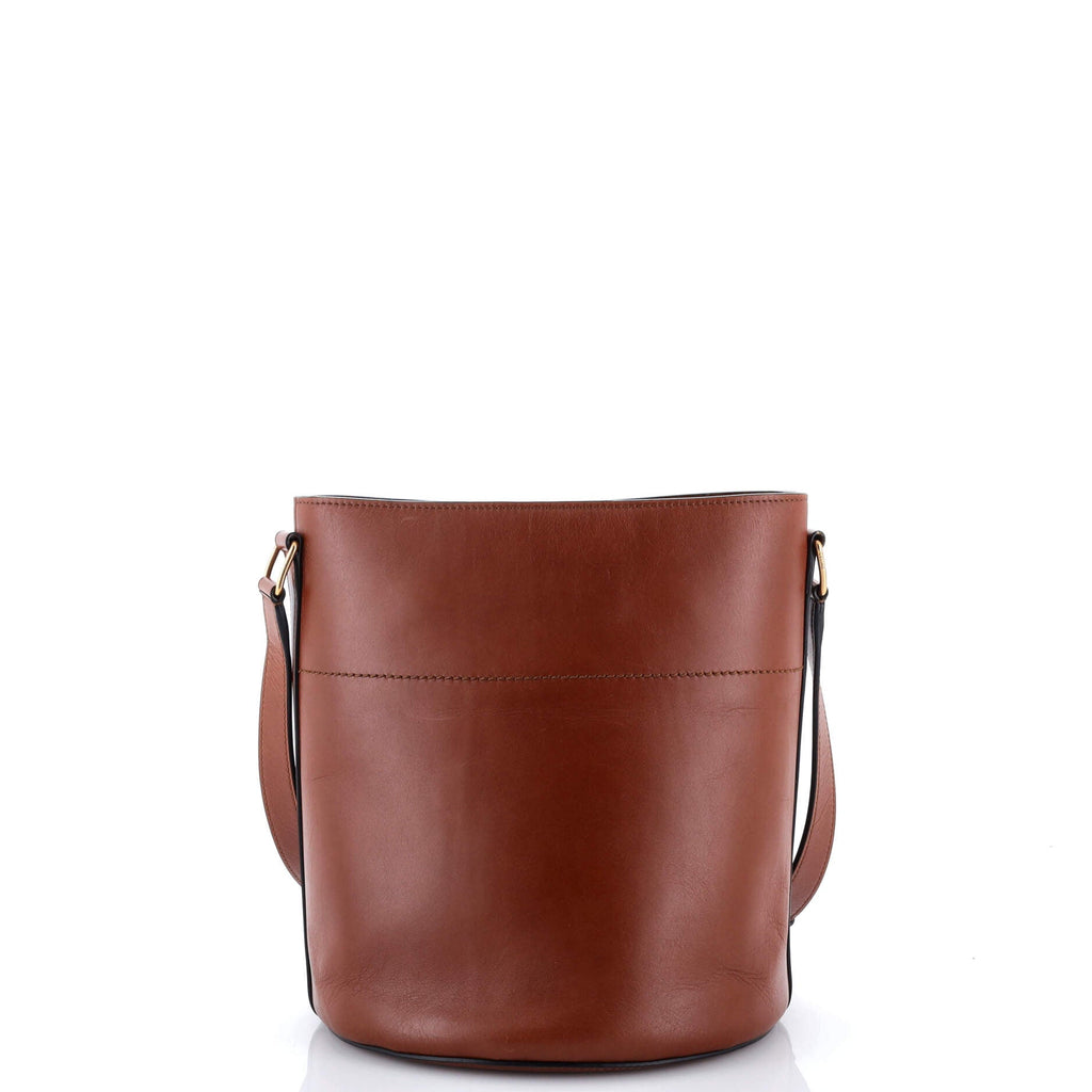Maillon Triomphe Bucket Bag Leather Medium
